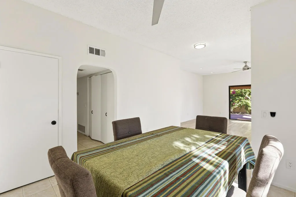 44695 Monaco Circle, Palm Desert, California 92260 home-pic-13